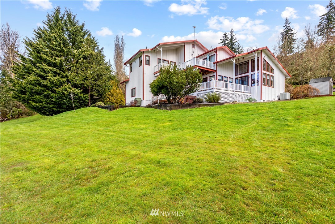 835 Taylor Road Kalama, WA 98625 - Photo 1 of 40 Gallery Image 1