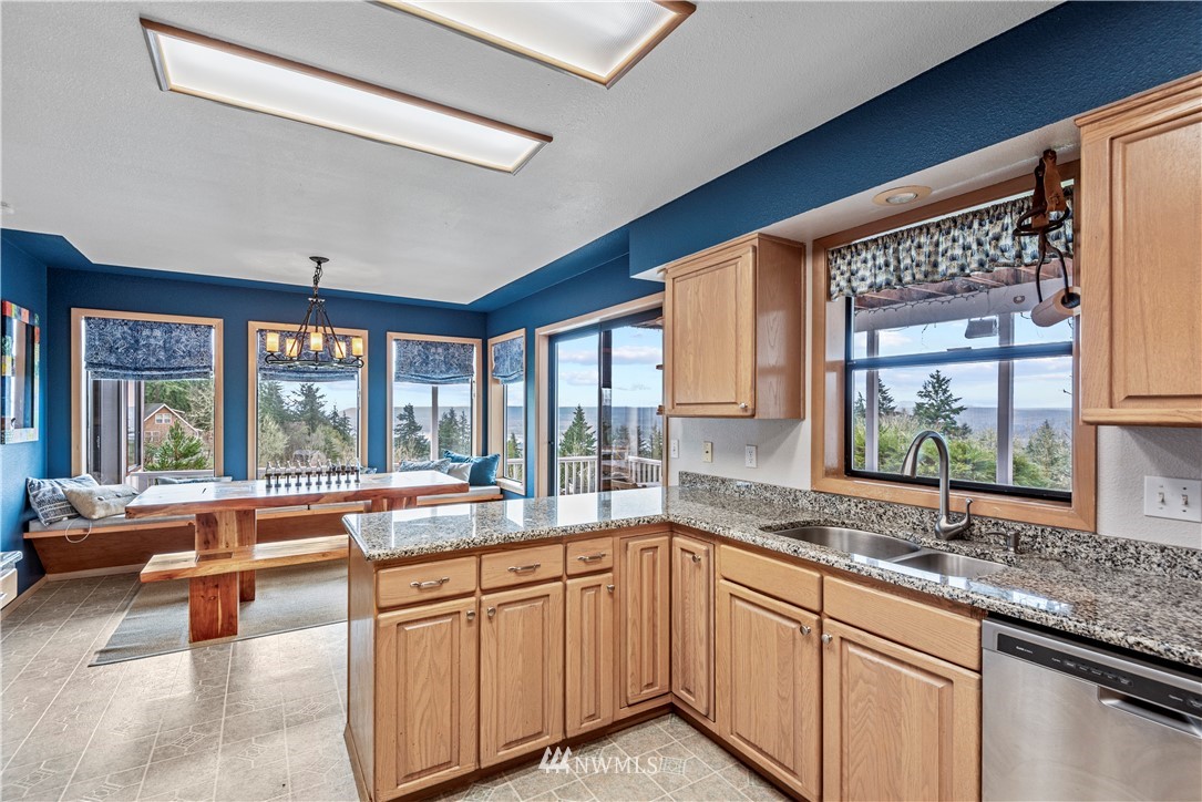 835 Taylor Road Kalama, WA 98625 - Photo 18 of 40 Gallery Image 18