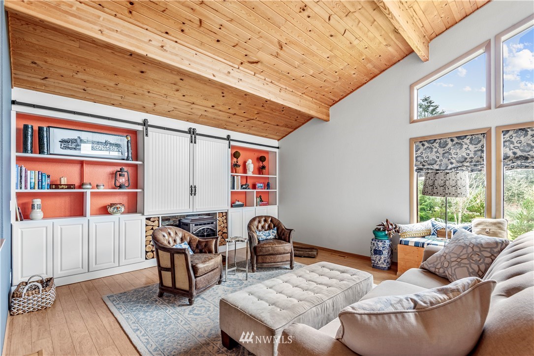 835 Taylor Road Kalama, WA 98625 - Photo 21 of 40 Gallery Image 21