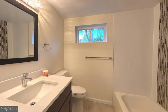 $2,525 | 12543 Sagebrush Drive, Lusby, MD 20657