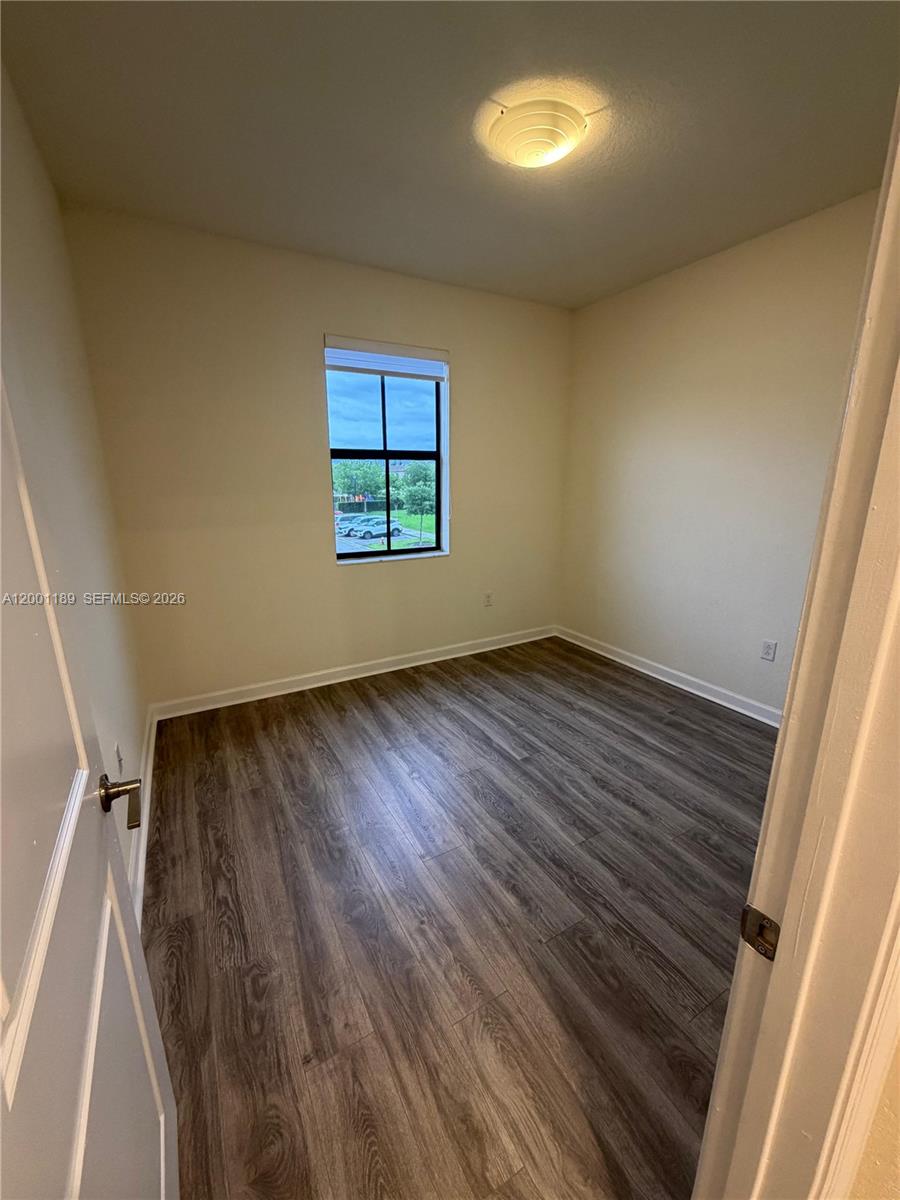 11104 West 33rd Way Hialeah, FL 33018 - Photo 13 of 16