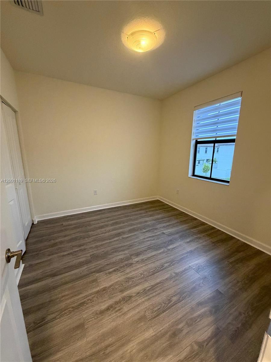 11104 West 33rd Way Hialeah, FL 33018 - Photo 9 of 16