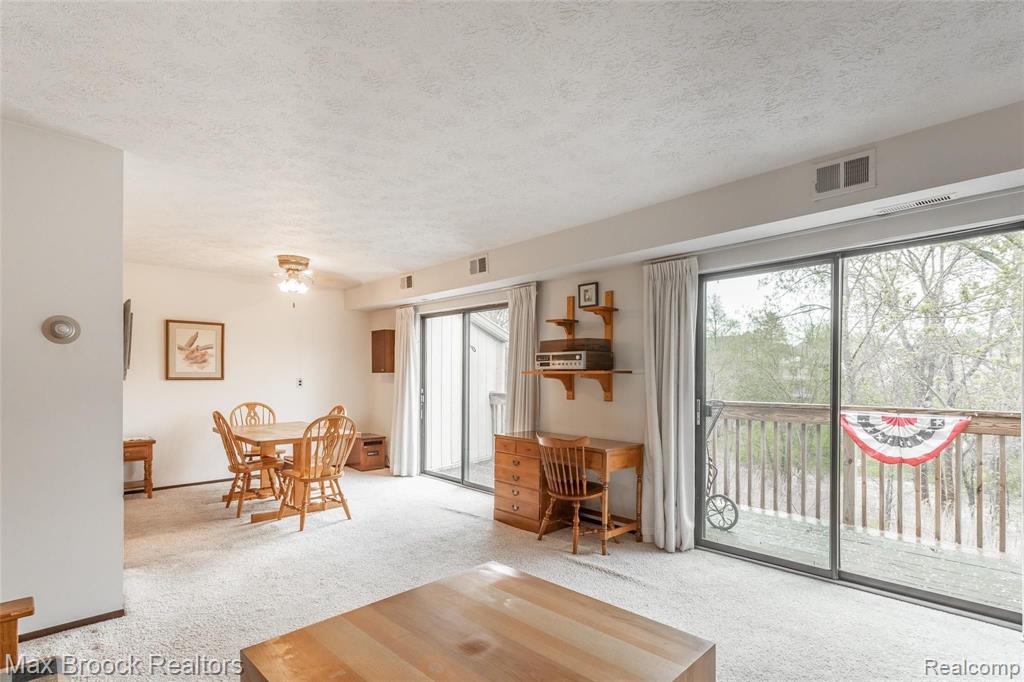 1695 Riverside Drive, Unit 12 Rochester Hills, MI 48309 - Photo 15 of 29