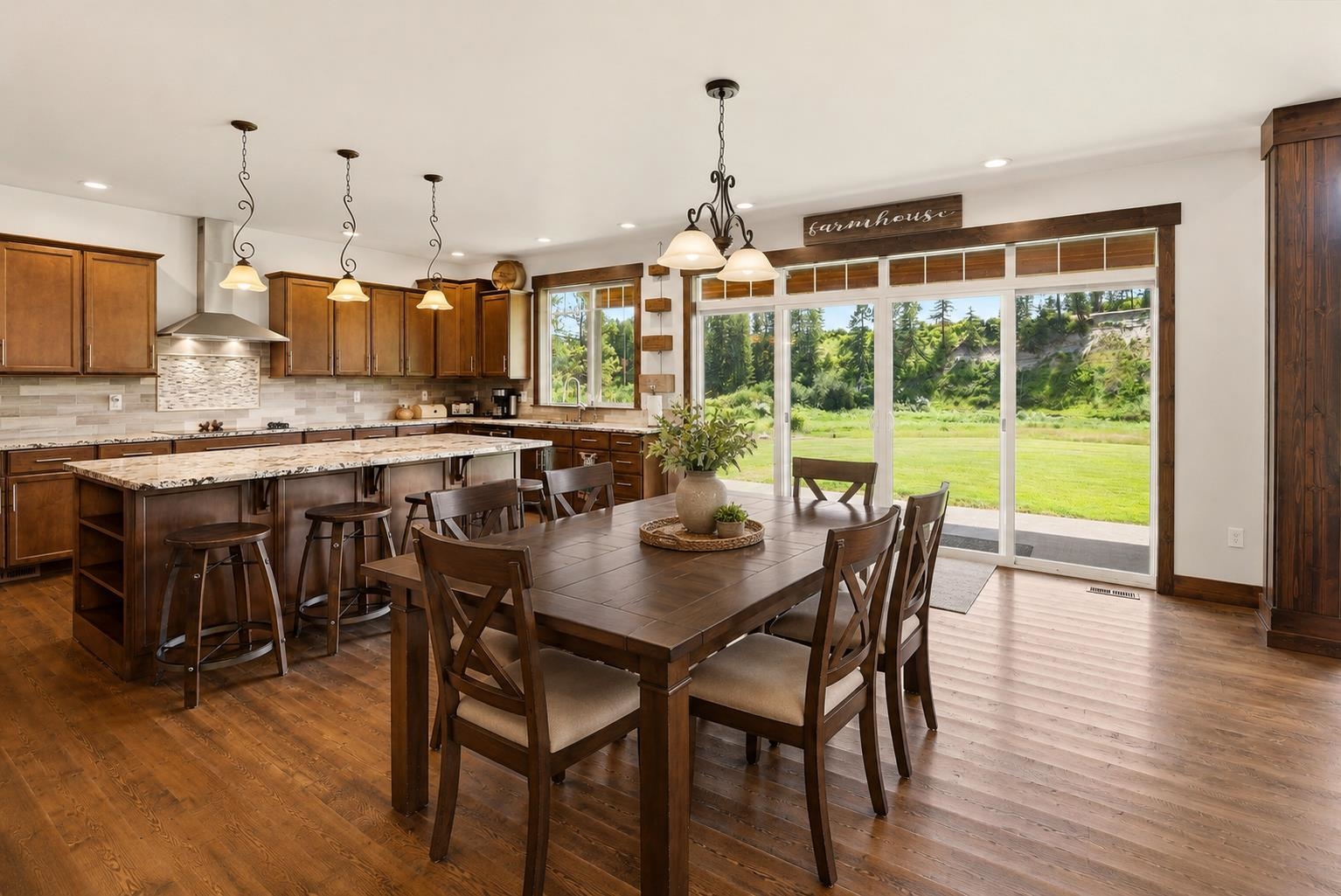 10638 South Hangman Valley Road Spokane, WA 99224 - Photo 12 of 49