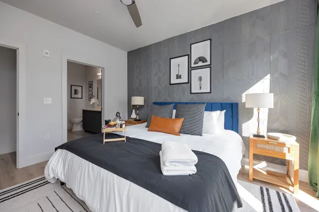 $2,495 | 303 31st Avenue North, Unit 208, Nashville, TN 37203