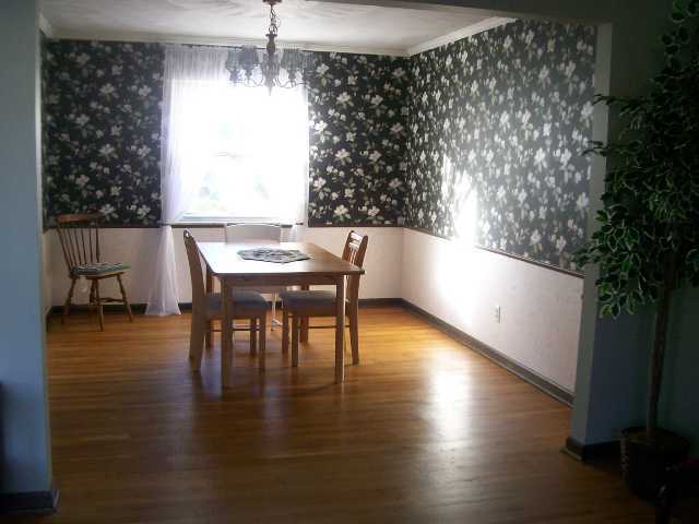 1339 Castleton Road North Columbus, OH 43220 - Photo 5 of 14
