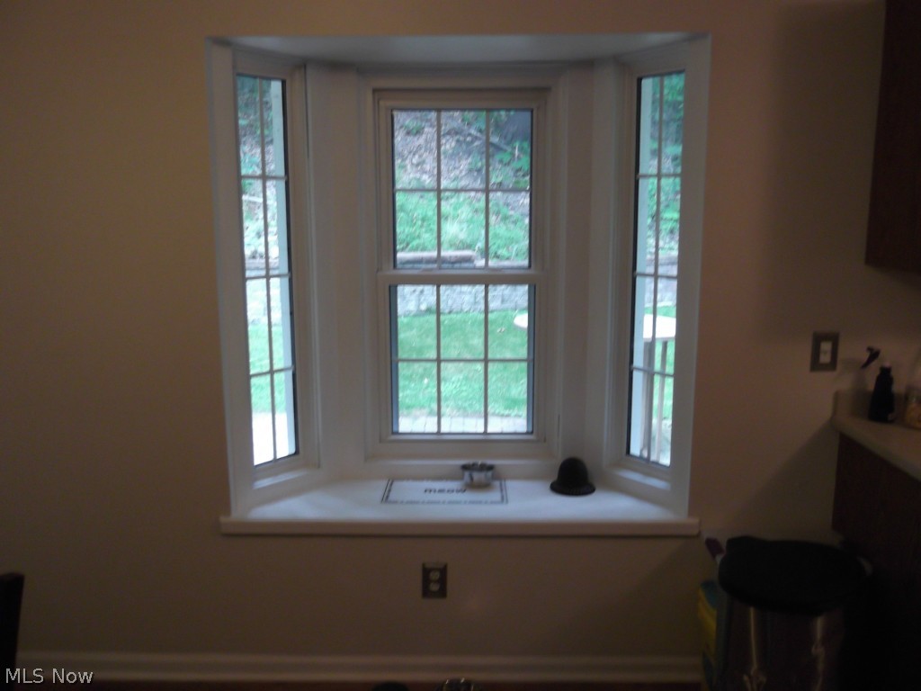 7277 Auburn Road Painesville, OH 44077 - Photo 8 of 21 BAY WINDOW OFF KITCHEN