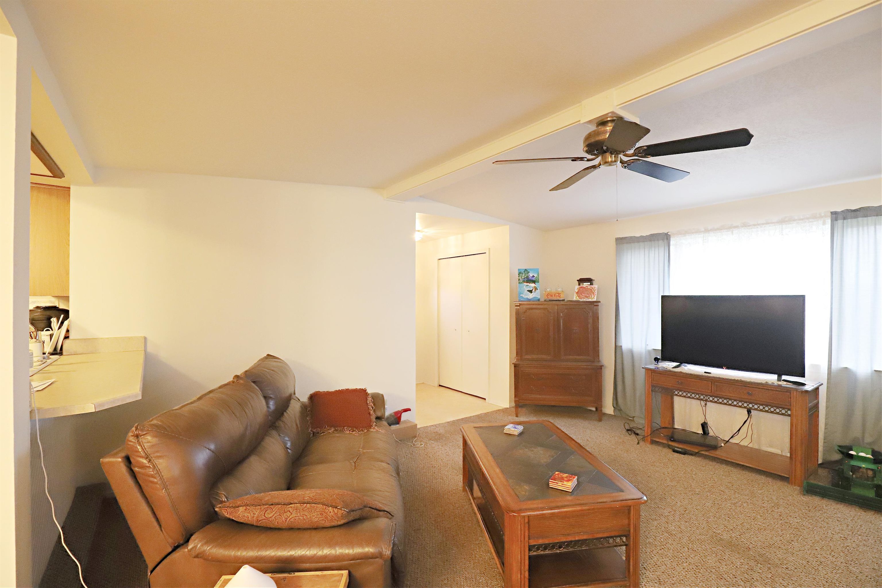 1333 North Seymour Road Flushing, MI 48433 - Photo 5 of 25 50161124-f1a43d95-19b2-4cac-bffe-b4bc6d60b6ab.JPG