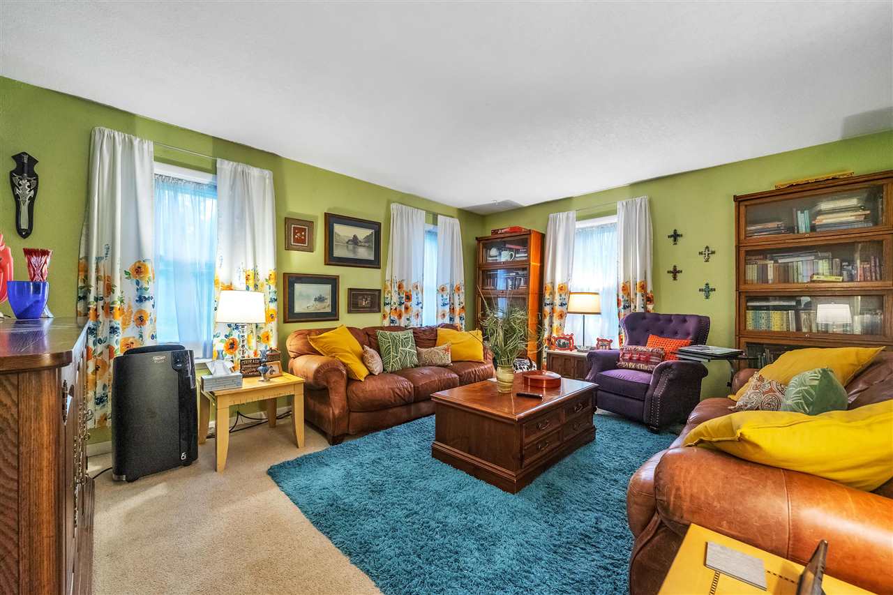 11218 Hogan Road Gaines, MI 48436 - Photo 14 of 34 50048317-13.JPG