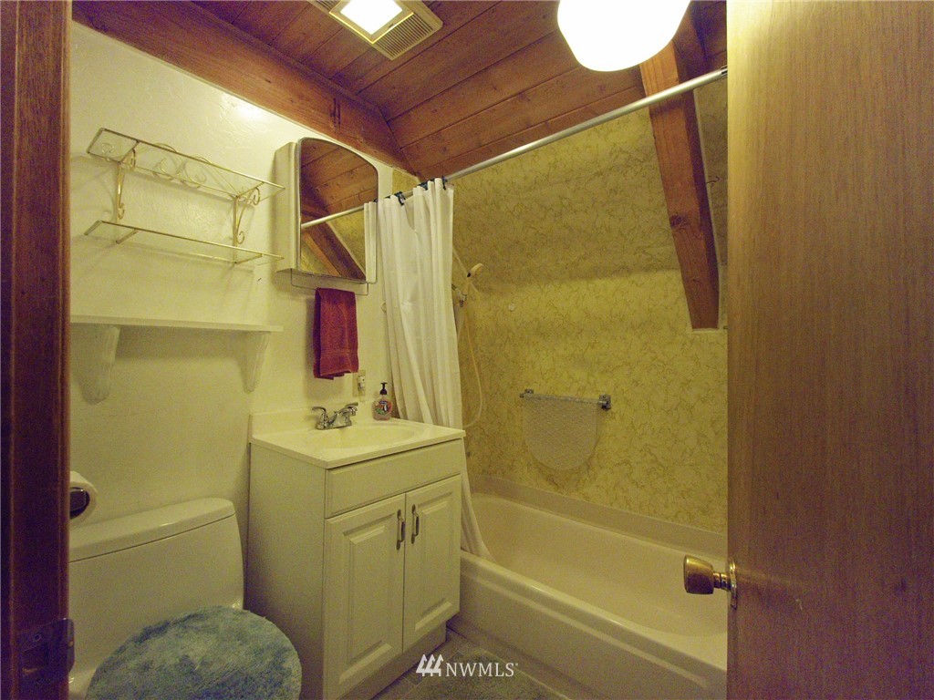 114 Bumpy Road Port Angeles, WA 98362 - Photo 11 of 25