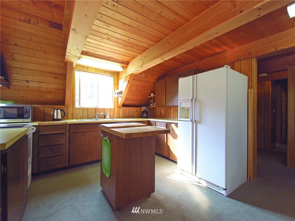 114 Bumpy Road Port Angeles, WA 98362 - Photo 8 of 25
