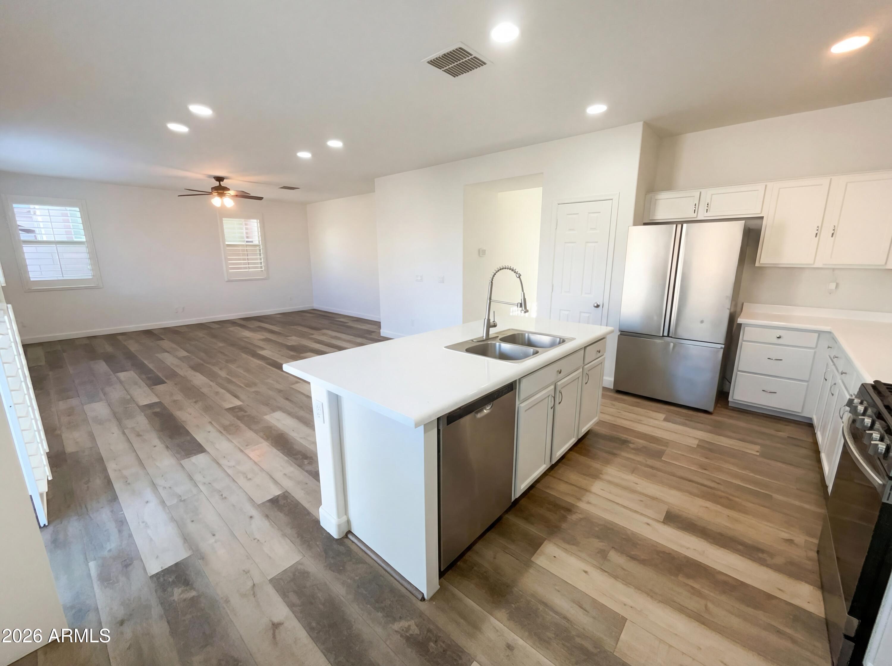 3940 East Blue Spruce Lane Gilbert, AZ 85298 - Photo 16 of 38 listing_15