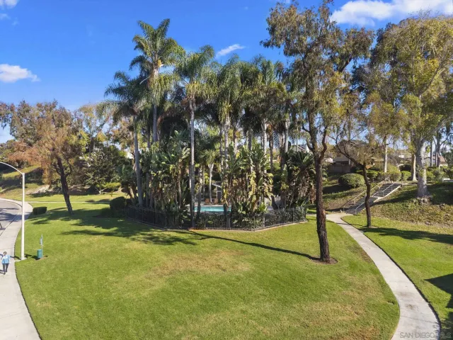 $1,375,000 | 7941 Calle Madrid, Carlsbad, CA 92009
