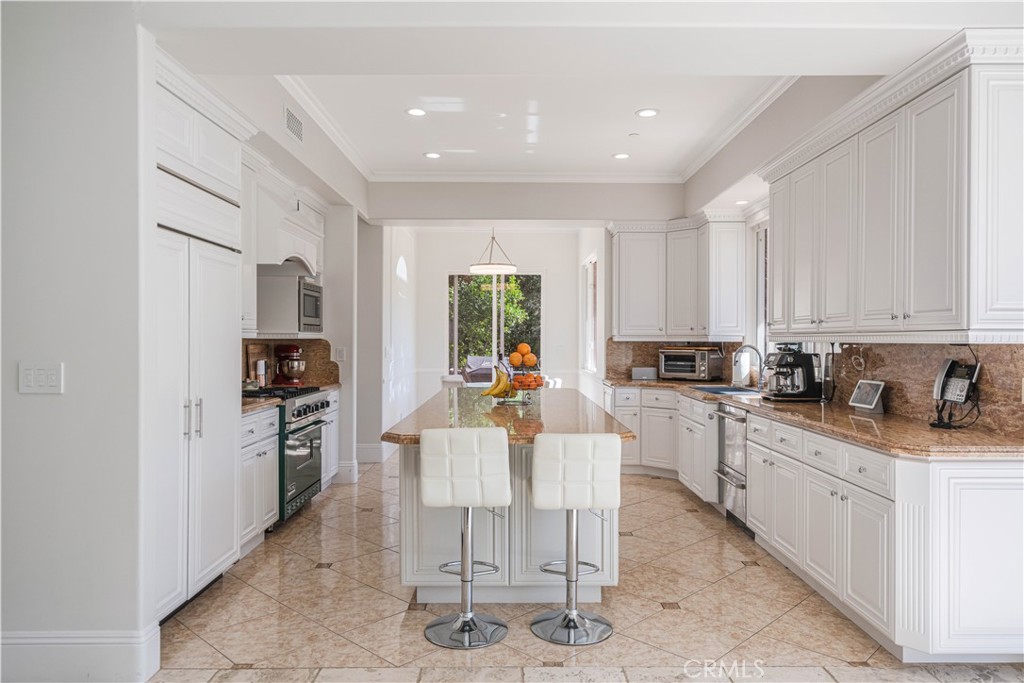 11 Baymare Road Bell Canyon, CA 91307 - Photo 10 of 39