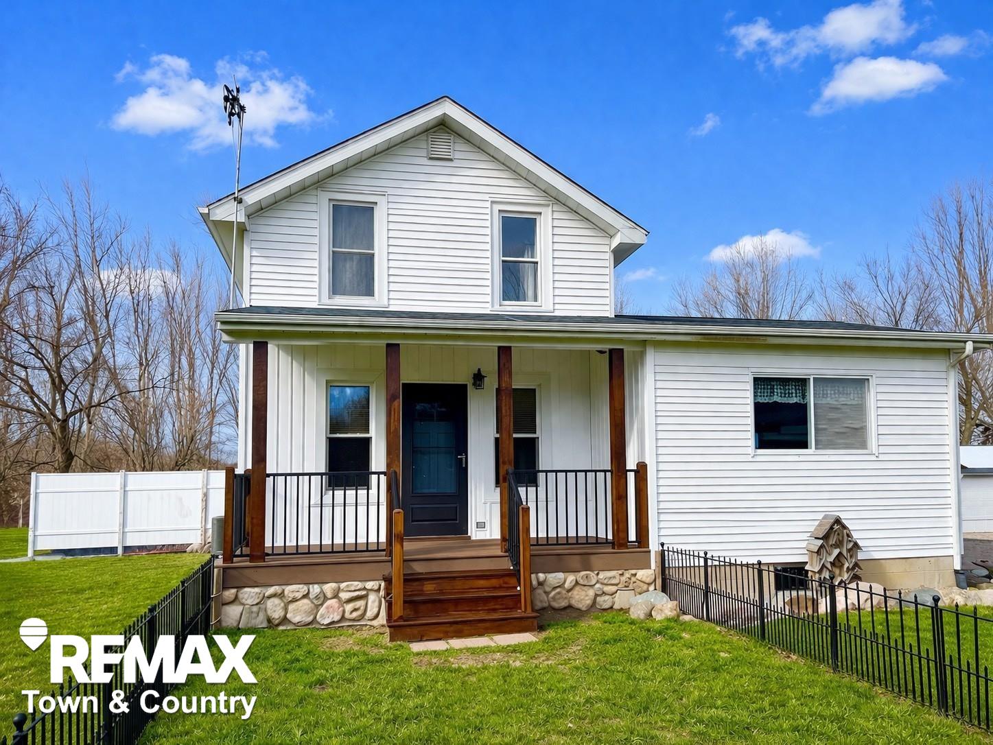 3800 Murphy Lake Road Millington, MI 48746 - Photo 3 of 71 50203609-b667c9f0-60da-41fa-b65a-5298dbf6f04b.JPG