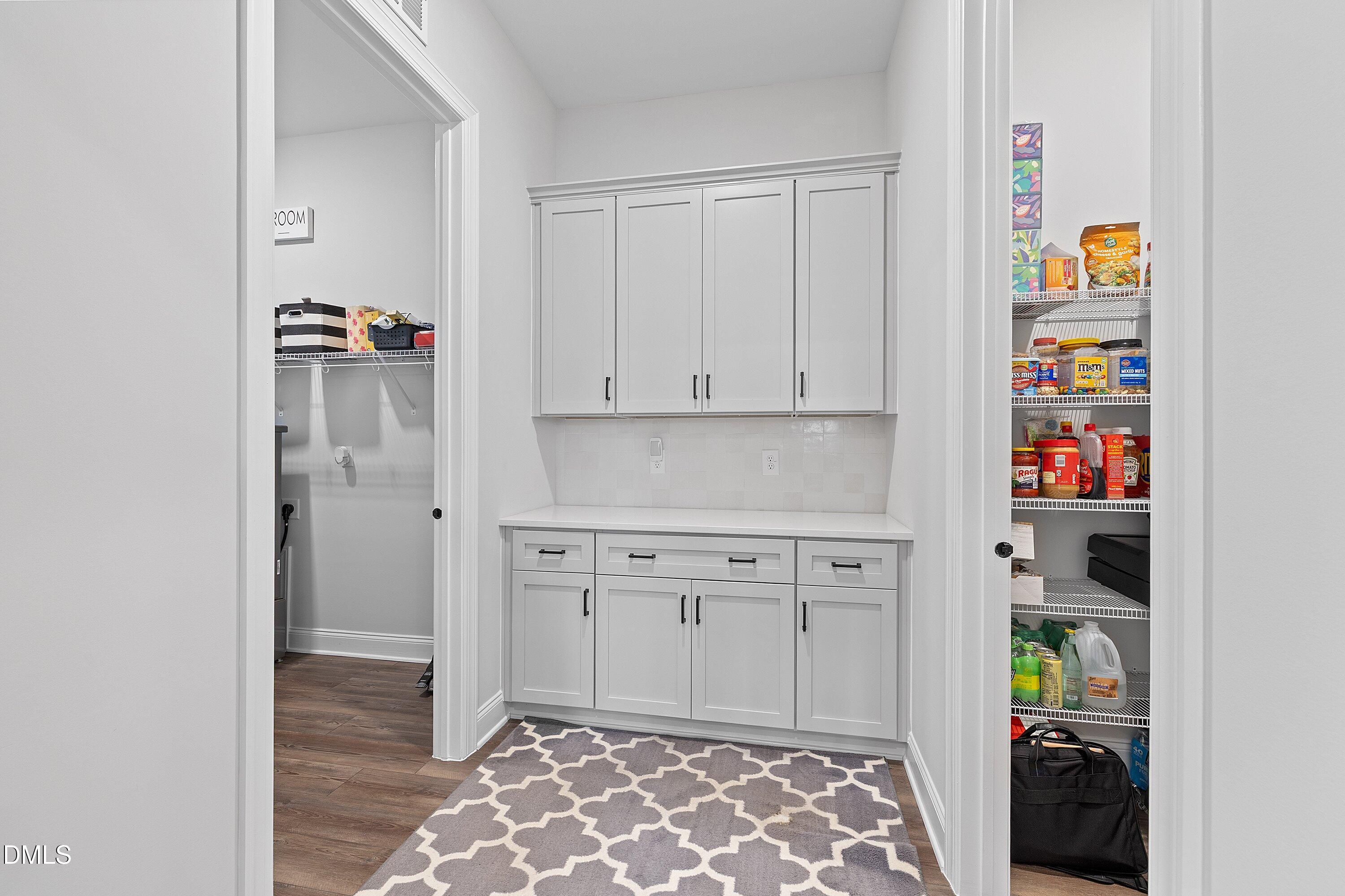 2017 Abbeyhill Drive Raleigh, NC 27610 - Photo 14 of 22 22-2017 Abbeyhill Dr_0229