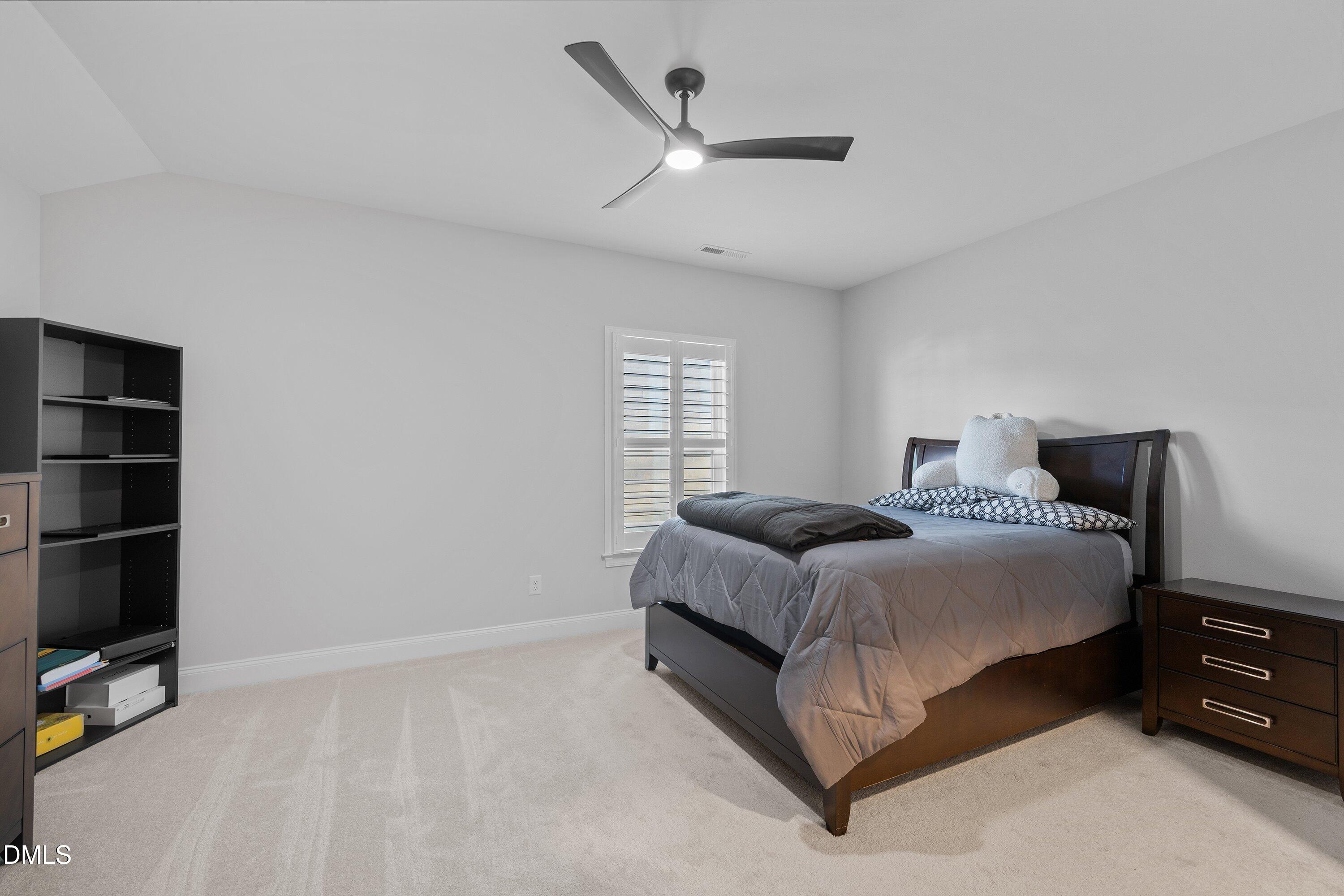 2017 Abbeyhill Drive Raleigh, NC 27610 - Photo 19 of 22 39-2017 Abbeyhill Dr_0312