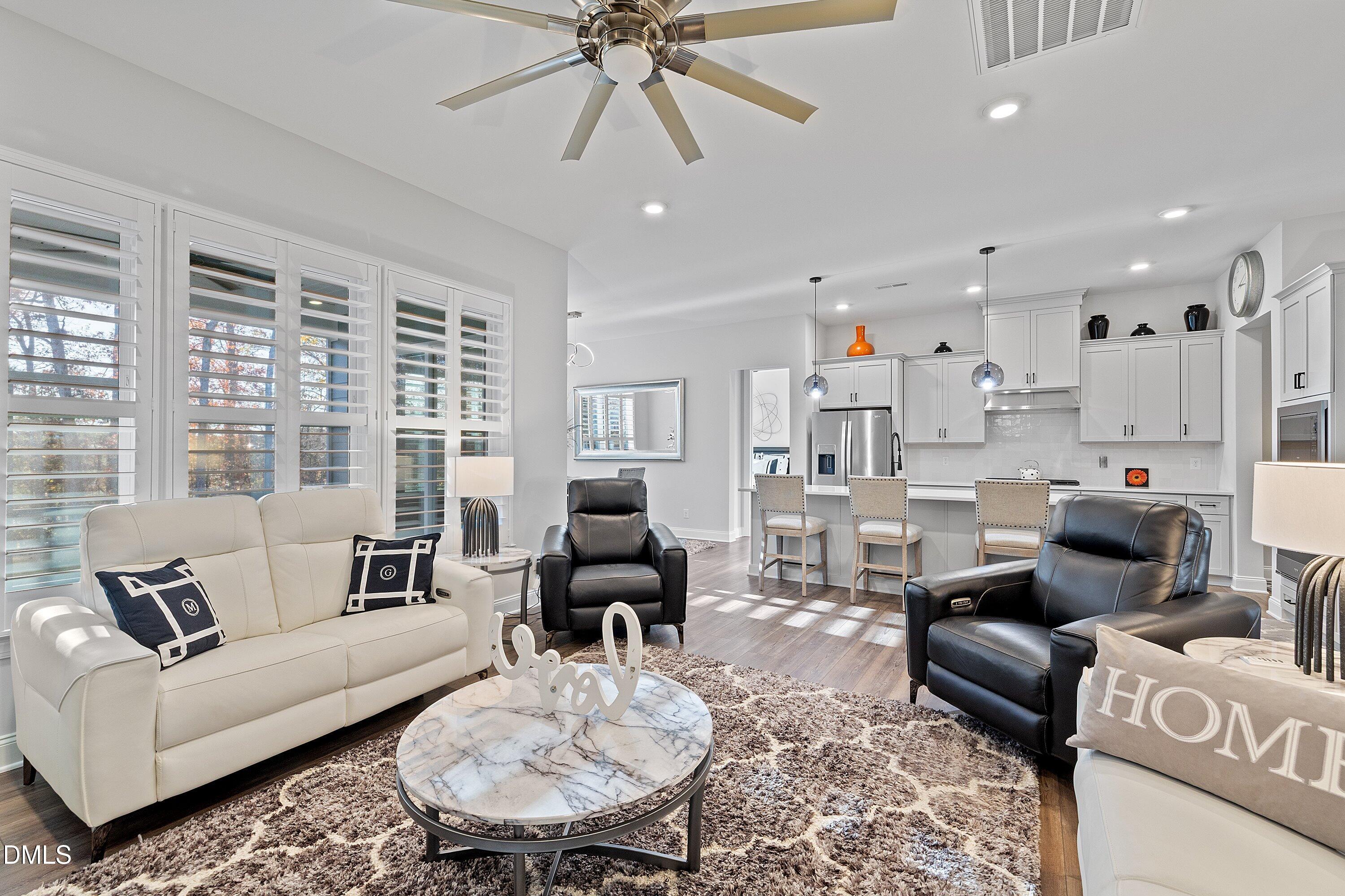 2017 Abbeyhill Drive Raleigh, NC 27610 - Photo 5 of 22 15-2017 Abbeyhill Dr_0189