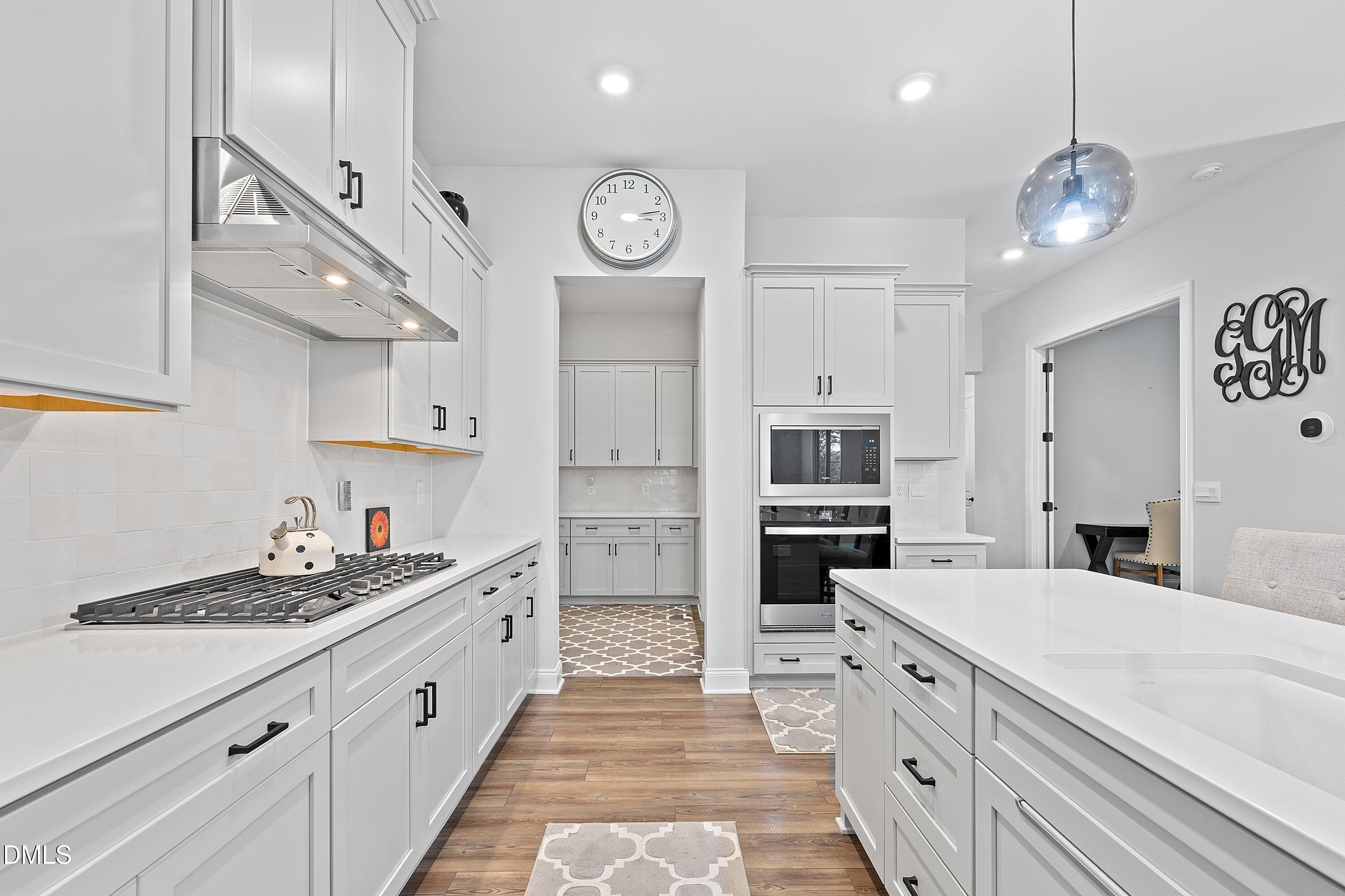 2017 Abbeyhill Drive Raleigh, NC 27610 - Photo 8 of 22 18-2017 Abbeyhill Dr_0209