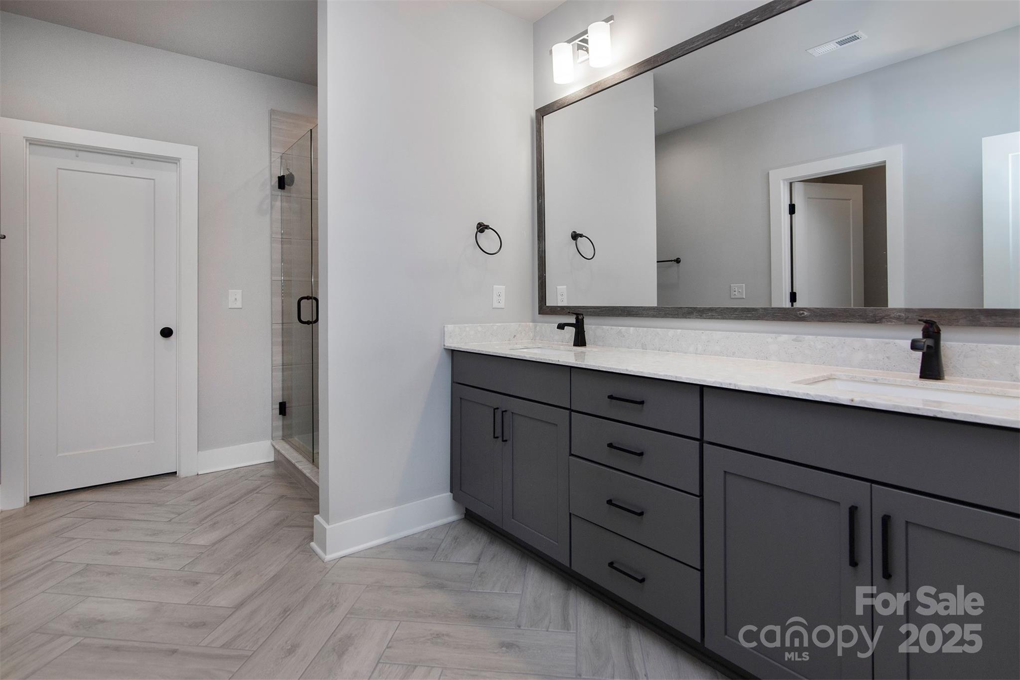 2535 Irwin Stream Road Charlotte, NC 28208 - Photo 12 of 23 Gallery Image 12