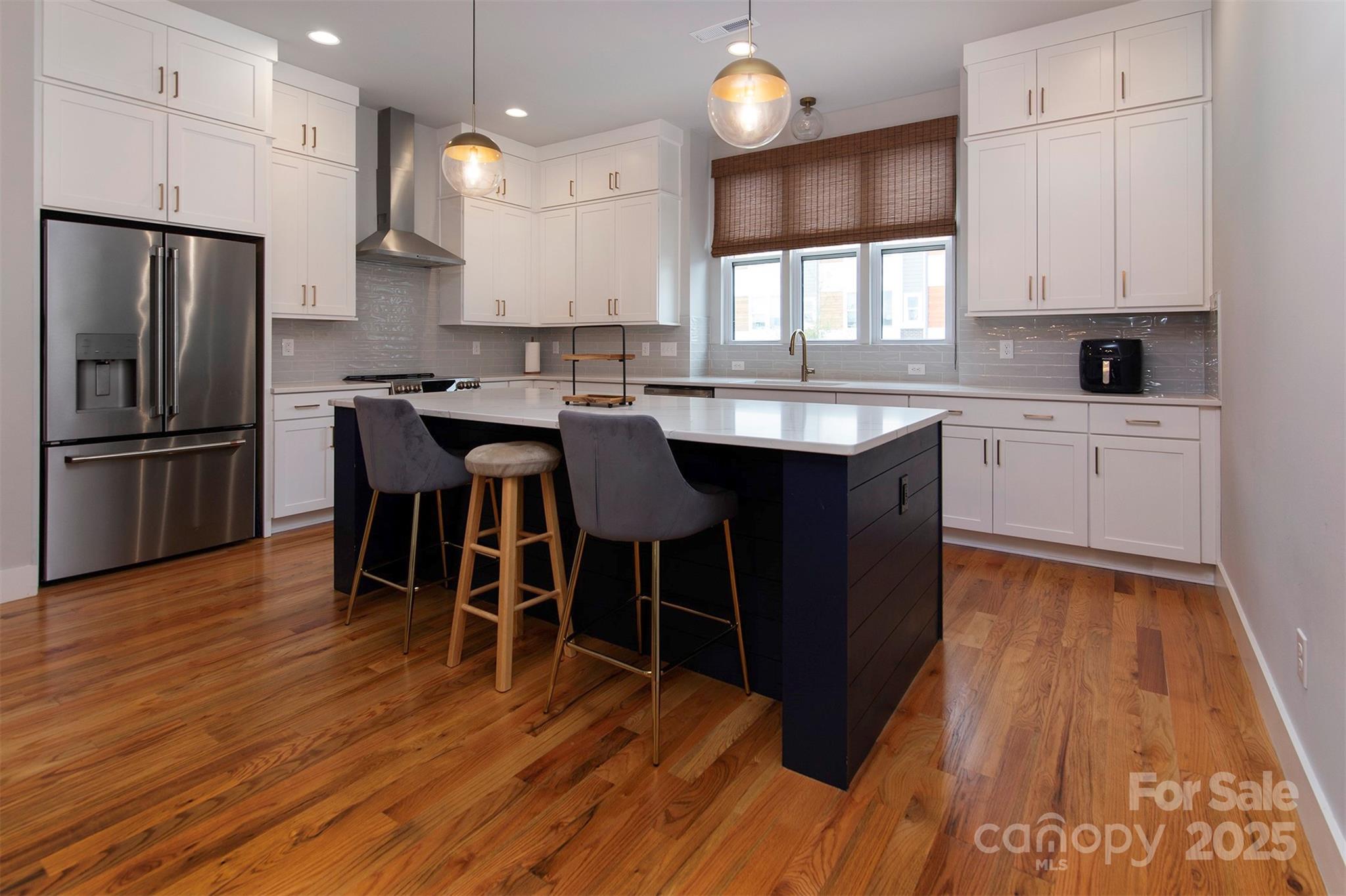 2535 Irwin Stream Road Charlotte, NC 28208 - Photo 8 of 23 Gallery Image 8