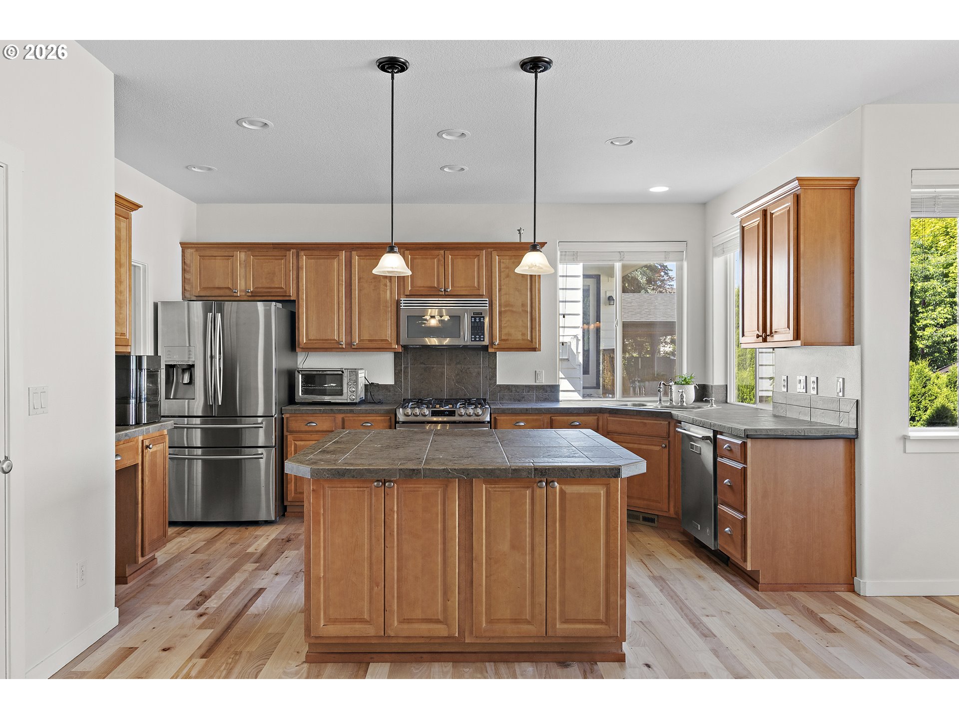 15046 Southwest 132nd Terrace Tigard, OR 97224 - Photo 13 of 43