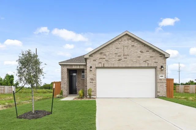 $274,900 | 480 Long Br Drive, Dayton, TX 77535