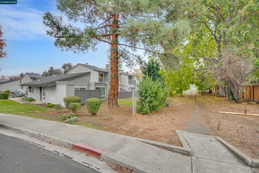 1120-1120 Kenwal Road, Unit C Concord, CA 94521 - Photo 30 of 35