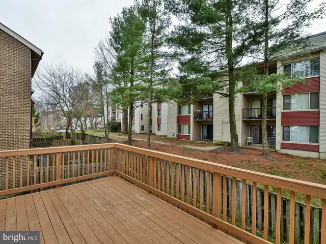 $2,450 | 3511 Castle Way, Unit 312, Silver Spring, MD 20904