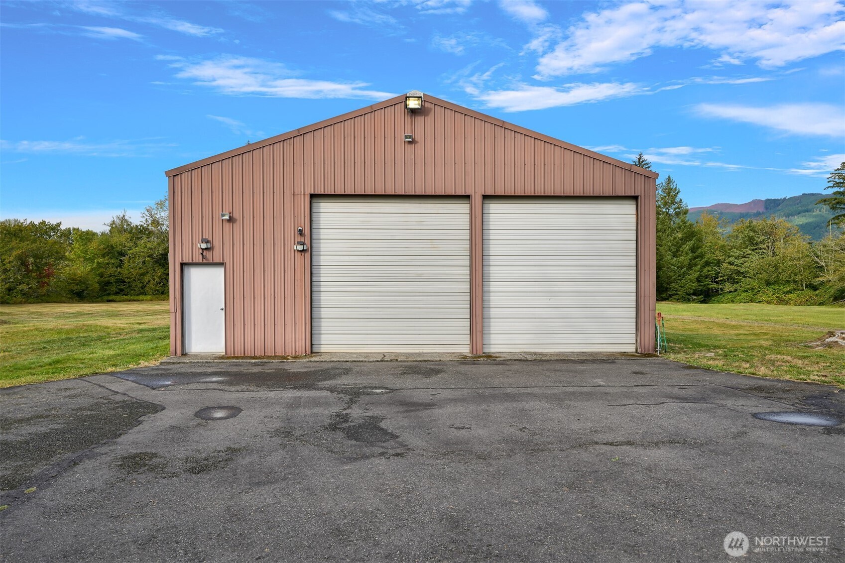 3620 East Smith Road Bellingham, WA 98226 - Photo 30 of 40 Gallery Image 30