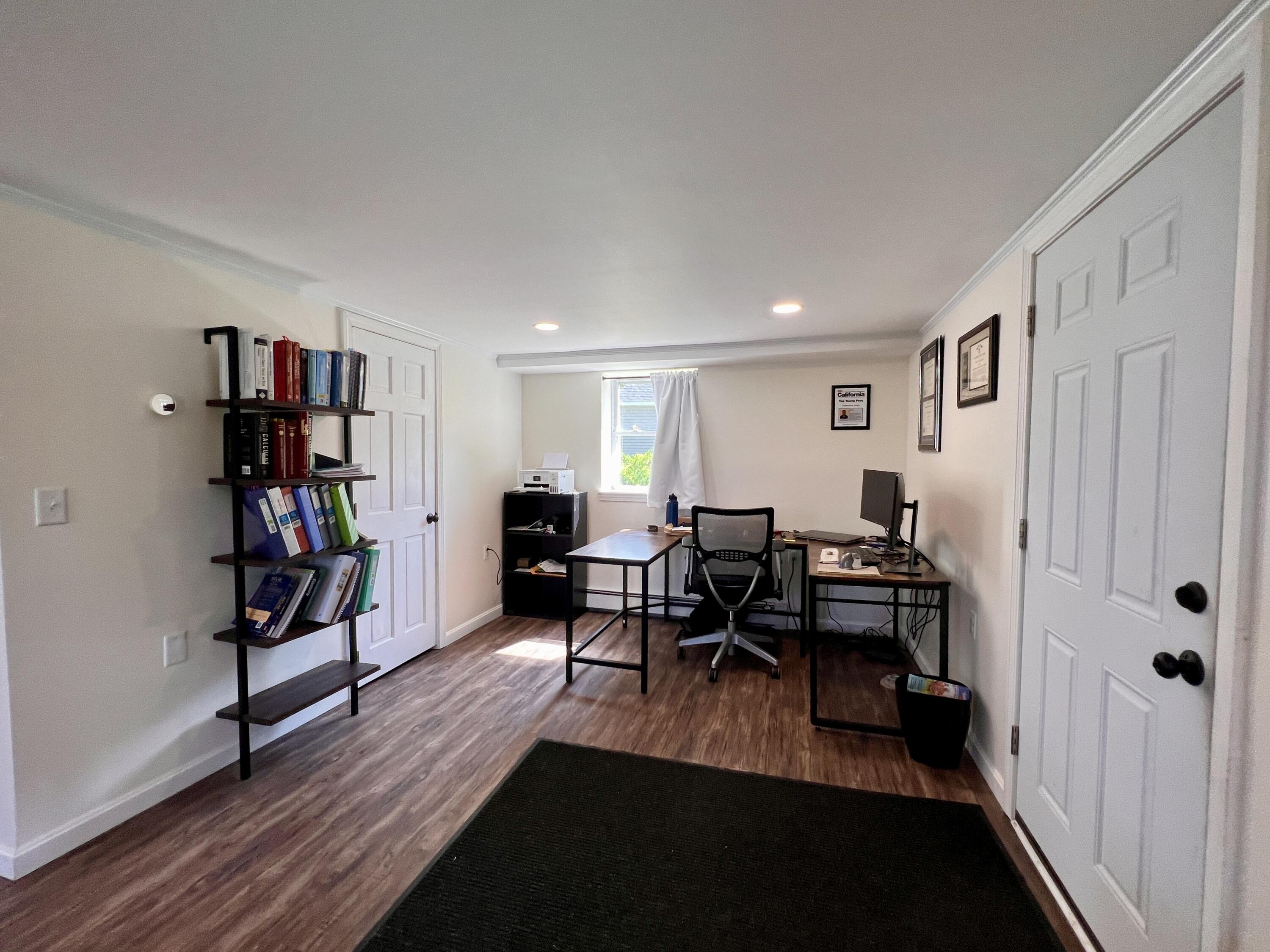 20 Highview Terrace Bangor, ME 04401 - Photo 35 of 62 Office