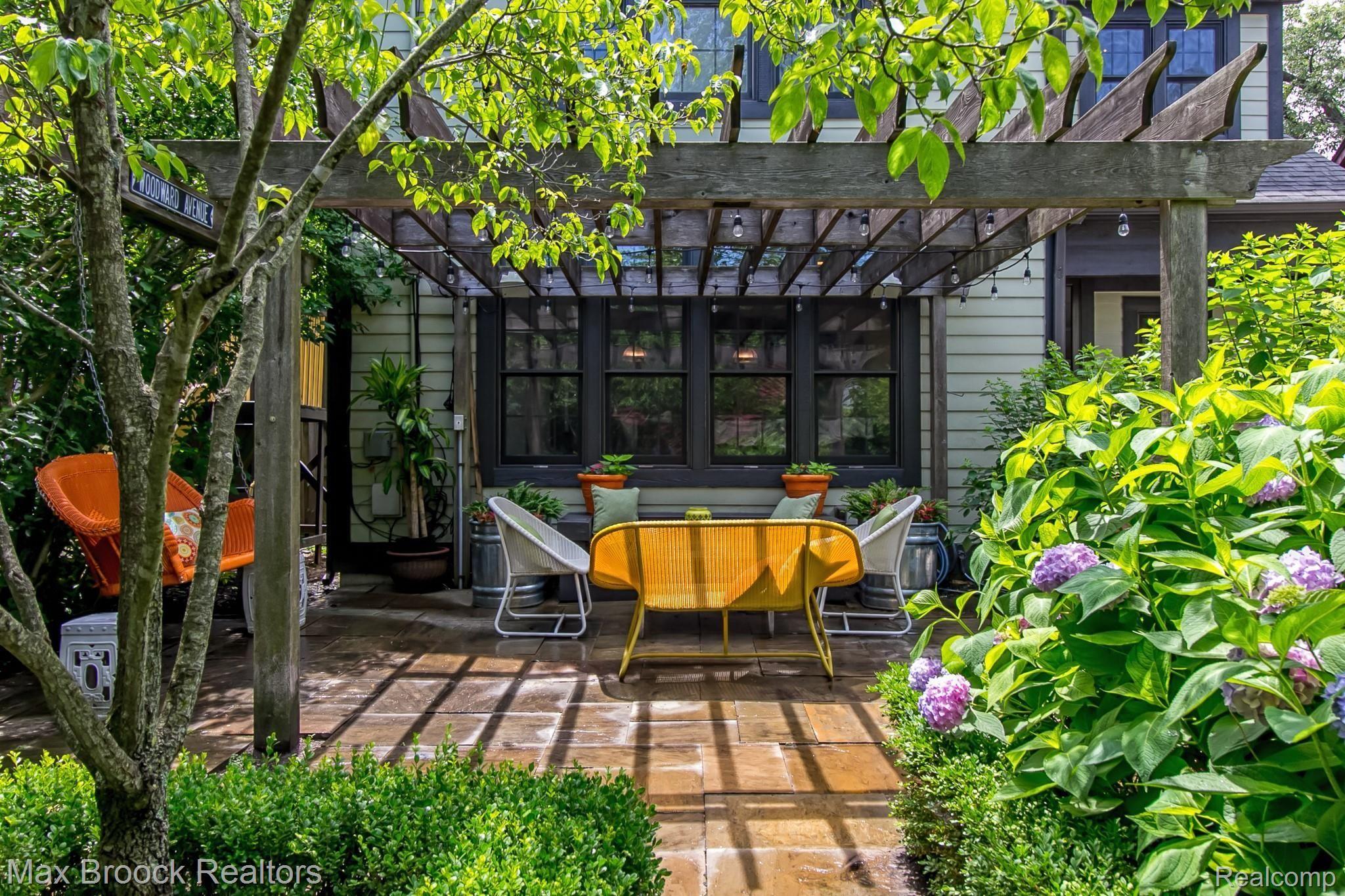 11 Devonshire Road Pleasant Ridge, MI 48069 - Photo 39 of 46 Pergola Patio - Summer Picture