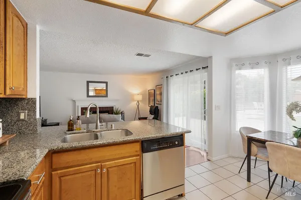 $649,900 | 31 Brighton Drive, Vallejo, CA 94591