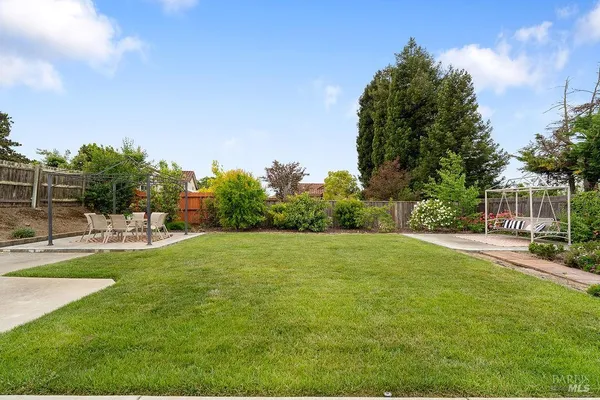 $649,900 | 31 Brighton Drive, Vallejo, CA 94591