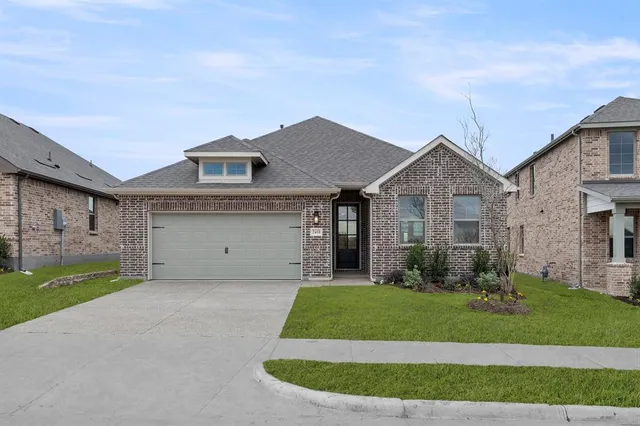 $448,000 | 2410 Yaupon Way, Melissa, TX 75454