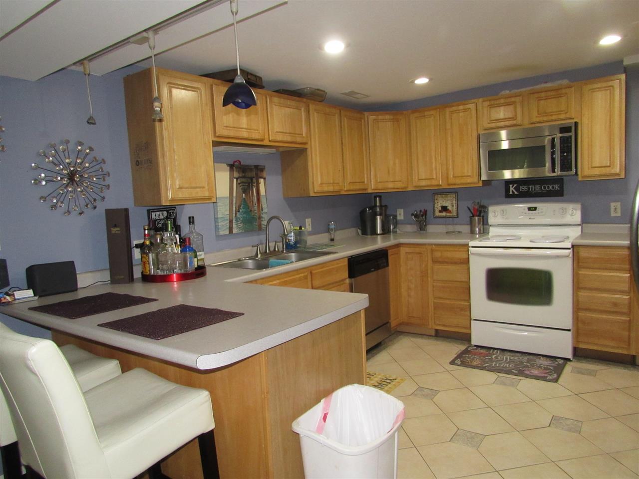 99 Chester Road Derry, NH 03038 - Photo 11 of 30 Gallery Image 11