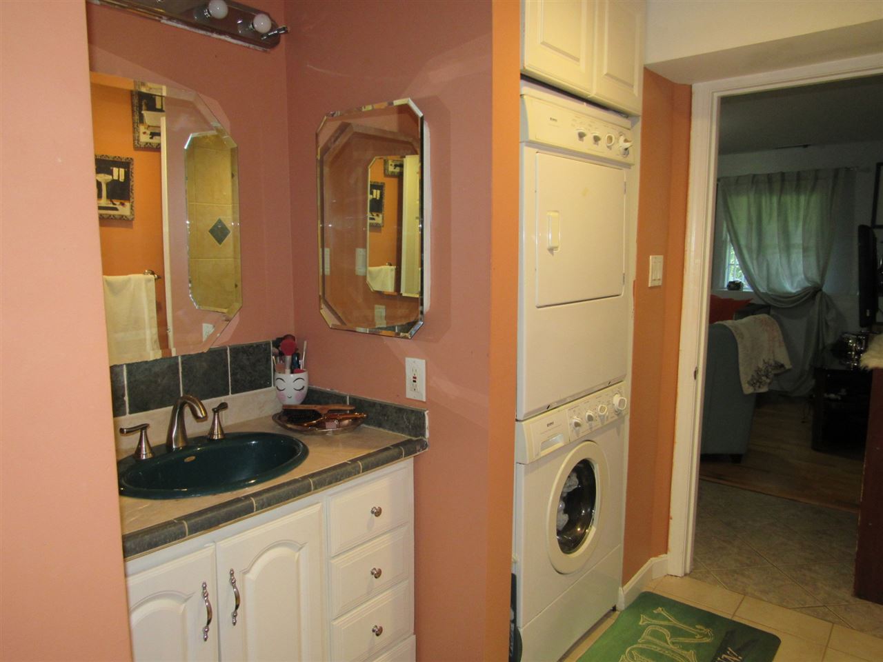 99 Chester Road Derry, NH 03038 - Photo 16 of 30 Gallery Image 16