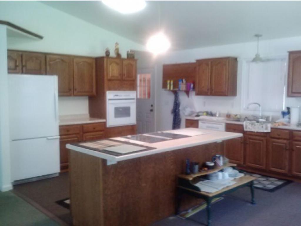119 Clark Road Brookfield, NH 03872 - Photo 5 of 21