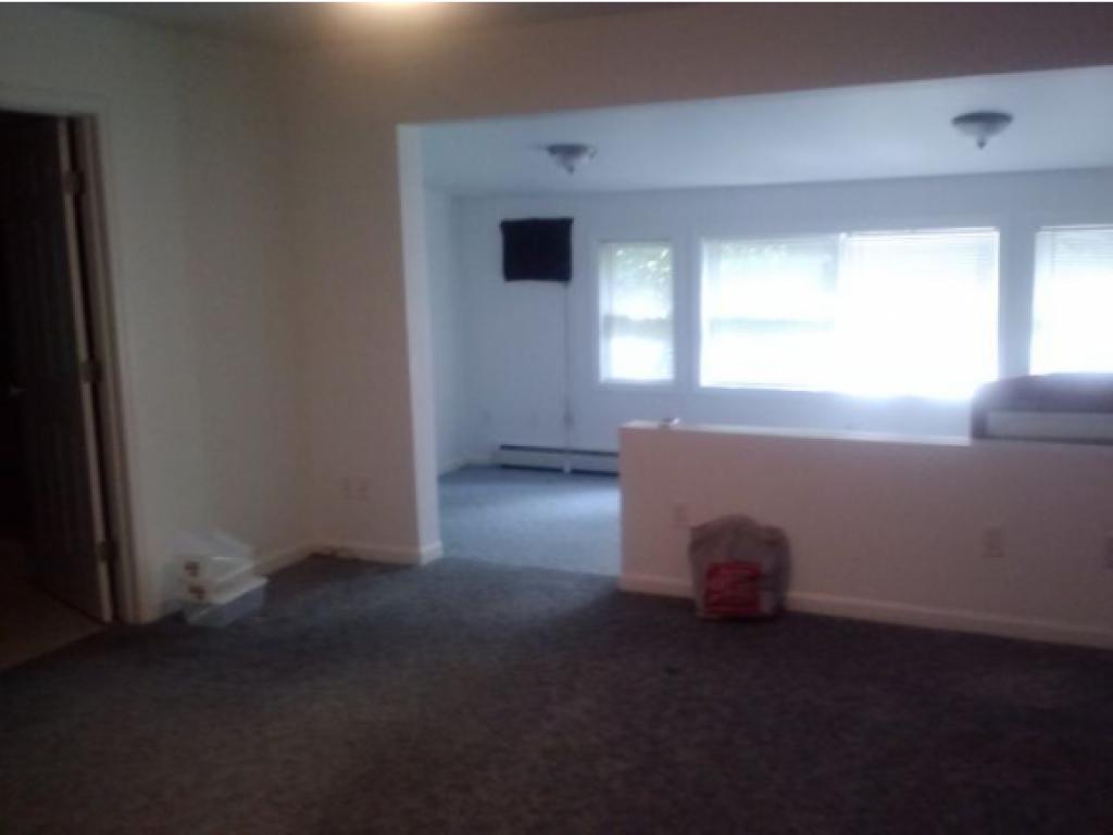 119 Clark Road Brookfield, NH 03872 - Photo 8 of 21