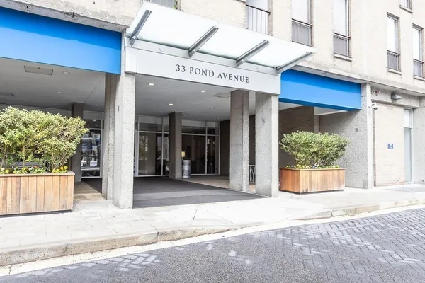 $775,000 | 33 Pond Avenue, Unit 524, Brookline, MA 02445