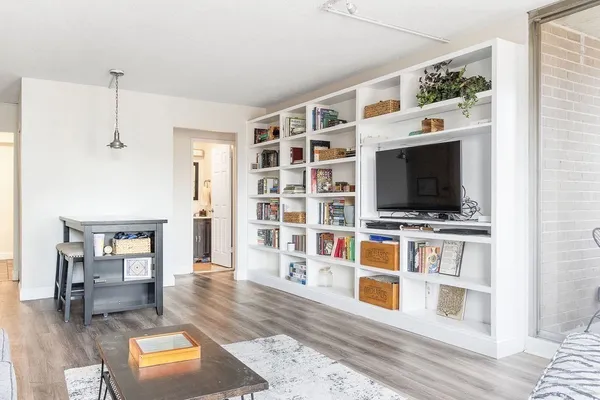 $775,000 | 33 Pond Avenue, Unit 524, Brookline, MA 02445