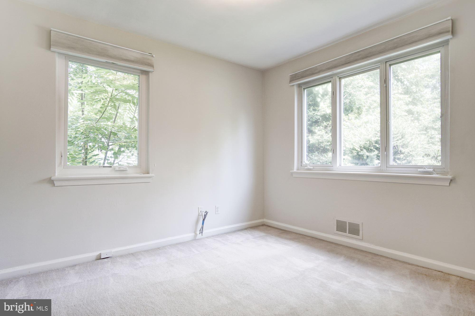 2614 Ross Road Chevy Chase, MD 20815 - Photo 24 of 41