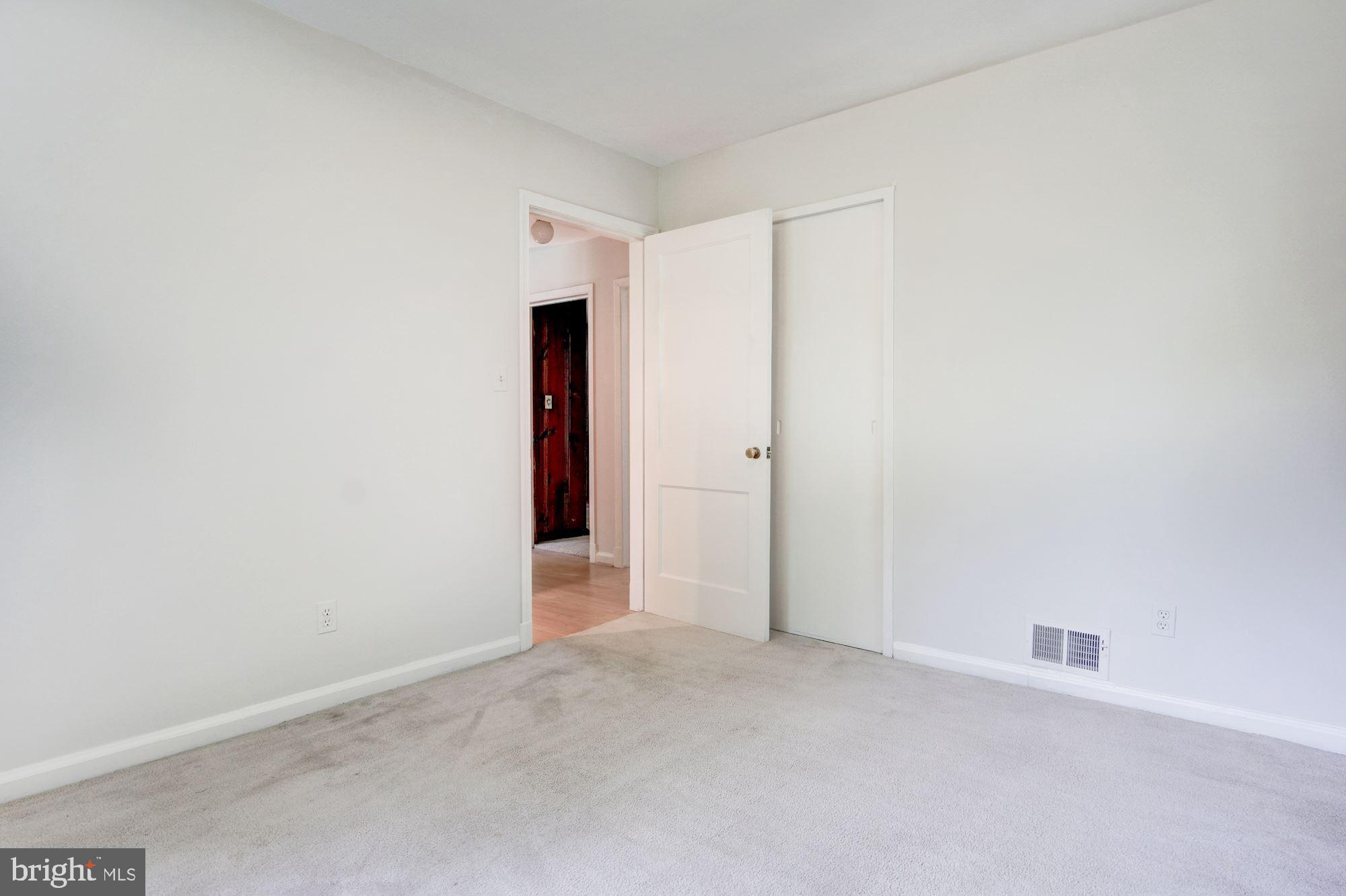 2614 Ross Road Chevy Chase, MD 20815 - Photo 25 of 41