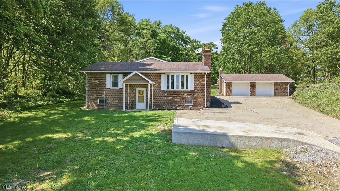 41534 Alderlick Road Wellsville, OH 43968 - Photo 1 of 48