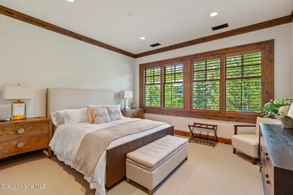 $4,495,000 | 4757 South Arrow Point Drive, Unit 306, Harrison, ID 83833