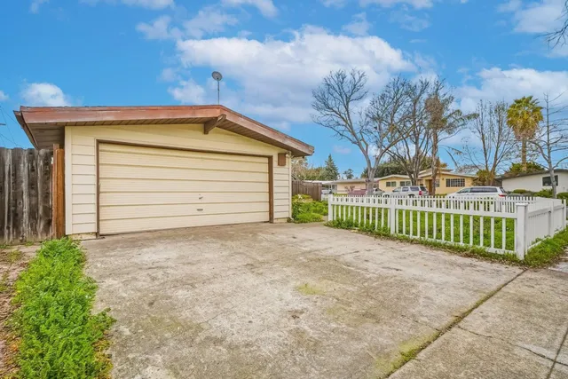 $1,450,000 | 1110 Breezewood Court, Sunnyvale, CA 94089