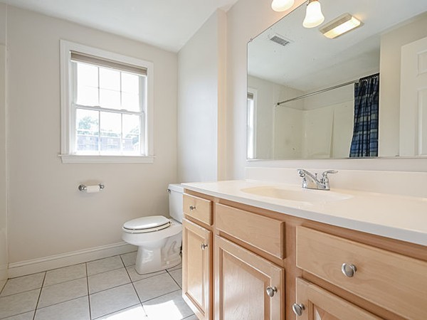 307 College Farm Road, Unit 1 Waltham, MA 02451 - Photo 13 of 14 Gallery Image 13