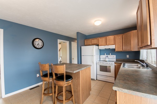 289 Neptune Street, Unit 1 Fall River, MA 02721 - Photo 17 of 30 Gallery Image 17