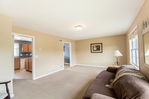 289 Neptune Street, Unit 1 Fall River, MA 02721 - Photo 8 of 30 Gallery Image 8