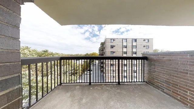 $409,000 | 164 Galen Street, Unit 65, Watertown, MA 02472